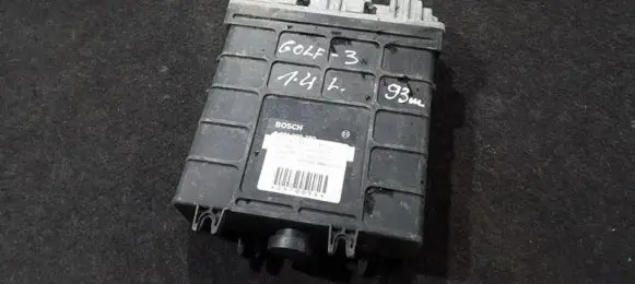 Volkswagen Golf III Engine control unit/module 0261200750 030906026k