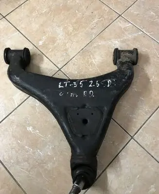 Volkswagen II LT Front lower control arm/wishbone