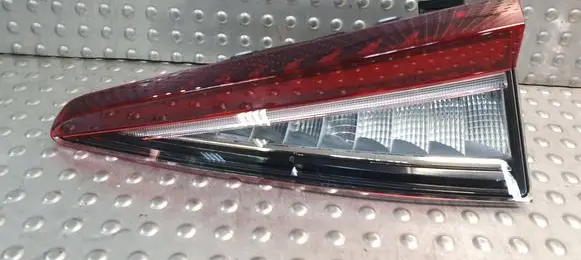 Skoda Enyaq iV Tailgate rear/tail lights S26380563 5LG945308C