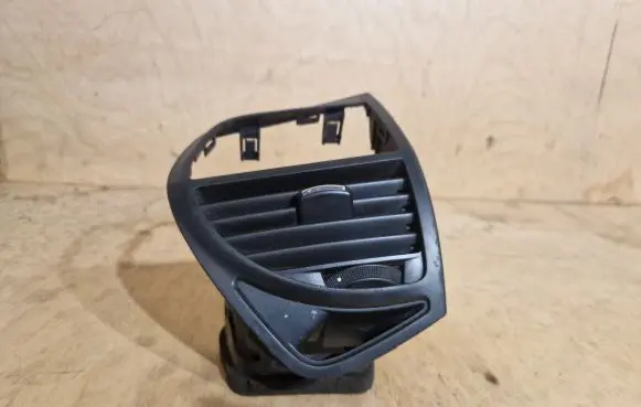 Dashboard side air vent grill/cover trim