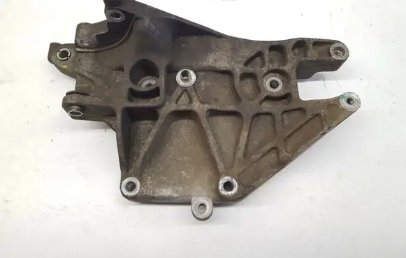 Opel Combo D A/C compressor mount bracket 55221393 nr8711