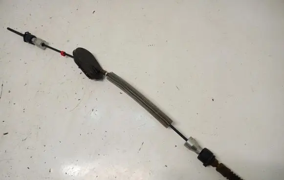 Renault Captur Gear shift cable linkage 16965871788