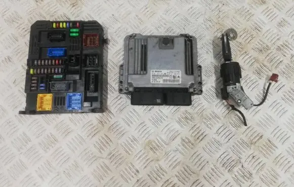 Citroen C3 Engine ECU kit and lock set 0281035365 9832694380 9818703480