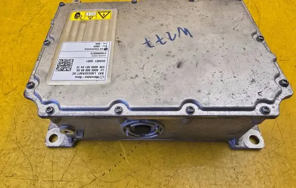 Mercedes-Benz A W177 Voltage converter inverter A0009008926 A0009019412