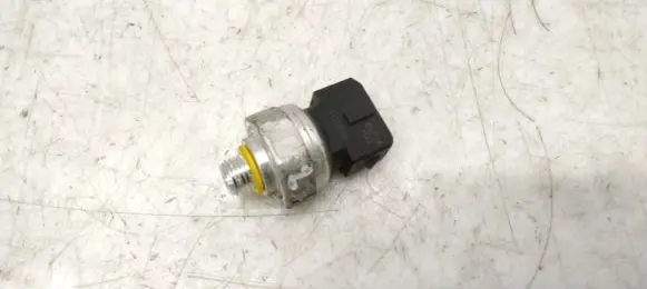 Volvo XC40 Air conditioning (A/C) pressure sensor 31368366