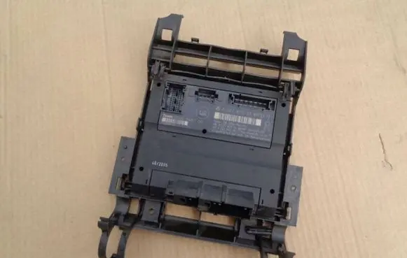 Mercedes-Benz S W221 Seat control module 2218705385