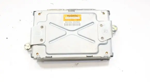 Lexus LS 430 Air suspension control unit module (rear) 8929350100