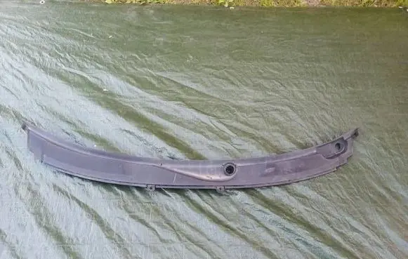 Audi A6 S6 C6 4F Wiper trim 4F1819403