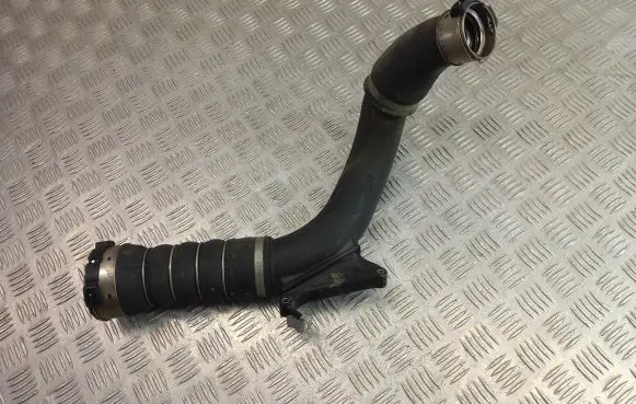BMW X1 F48 F49 Intercooler hose/pipe 8616212