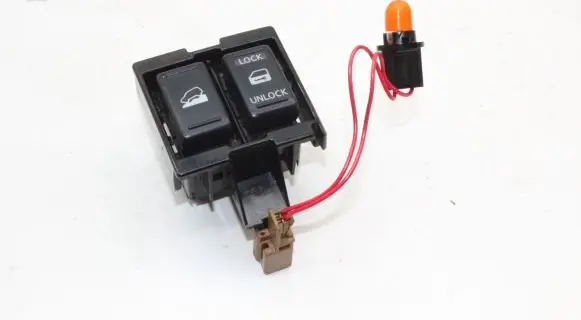 Nissan X-Trail T31 Central locking switch button 