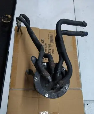 Volkswagen PASSAT B6 Fuel filter housing