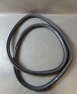Volvo V90 Cross Country Rear door rubber seal (on body) 32342435