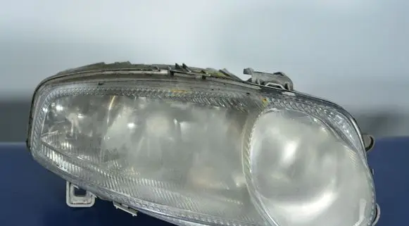 Alfa Romeo 147 Headlight/headlamp 468261940