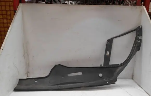 BMW 7 F01 F02 F03 F04 Engine bonnet/hood lock trim molding 7019802