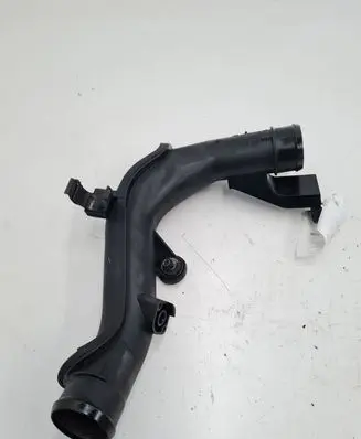 Audi A3 S3 A3 Sportback 8P Intercooler hose/pipe 5N0145770A