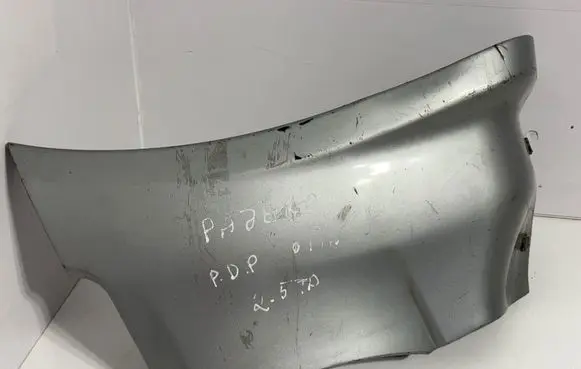 Mitsubishi Pajero Front bumper corner part panel trim MR438734