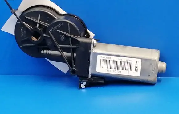 Land Rover Discovery 5 Seat adjustment motor C00189106 400259664