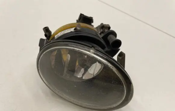 Volkswagen Touran I Front fog light 5k0941699a
