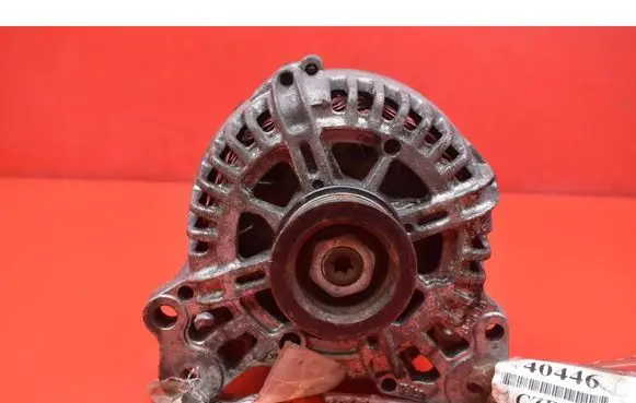 Volkswagen Golf IV Generator/alternator 03C903023B