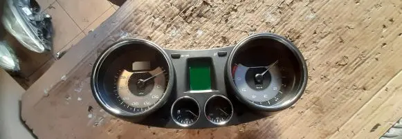 Peugeot RCZ Speedometer (instrument cluster) 9666661380
