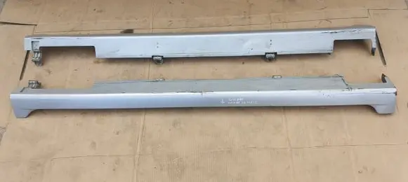 Honda Civic Side skirt front trim
