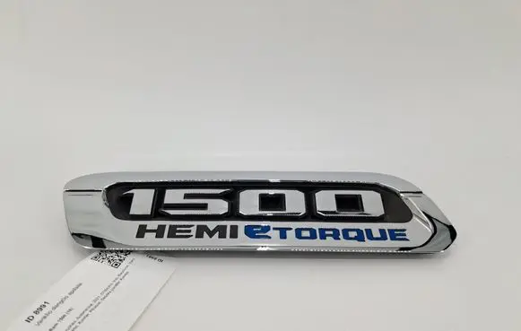 Ram 1500 Engine hood trim P68500542AA 68500542AA