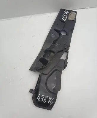 Ford Focus C-MAX Fender mounting bracket 3M51R02476AJ