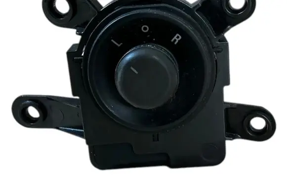 Chevrolet Cruze Wing mirror switch 13272182