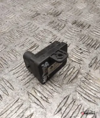 Ford Focus Vacuum valve 