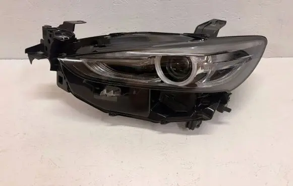 Mazda 6 Headlight/headlamp GRF551040