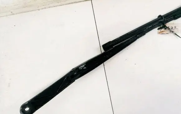 Skoda Octavia Mk2 (1Z) Front wiper blade arm 1Z1955409