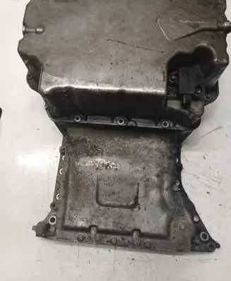 Oil sump