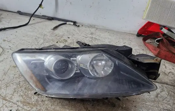 Mazda CX-7 Headlight/headlamp