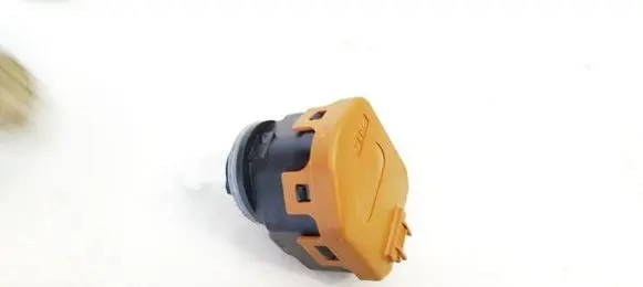 Ford Focus C-MAX Headlight level adjustment motor 00787808
