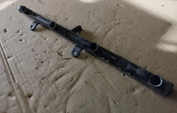 Jeep Grand Cherokee (WK) Fuel main line pipe 04591853AF
