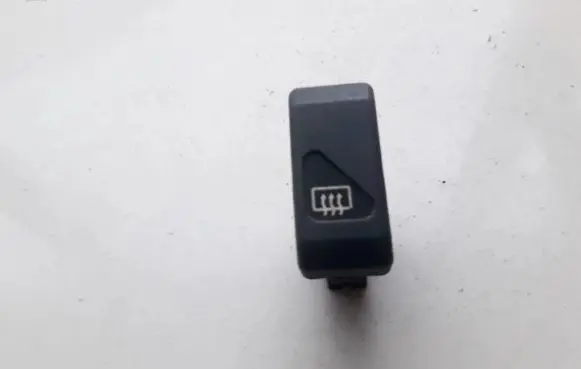 Renault Clio I Windscreen/window heater switch
