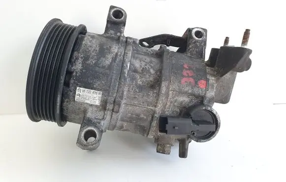 Peugeot 208 Air conditioning (A/C) compressor (pump) 9672247080