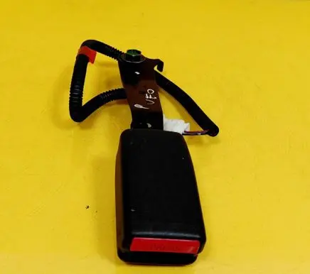 Honda Civic Front seatbelt buckle 1039117