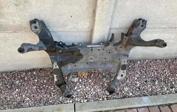 BMW X1 F48 F49 Front subframe 6872729