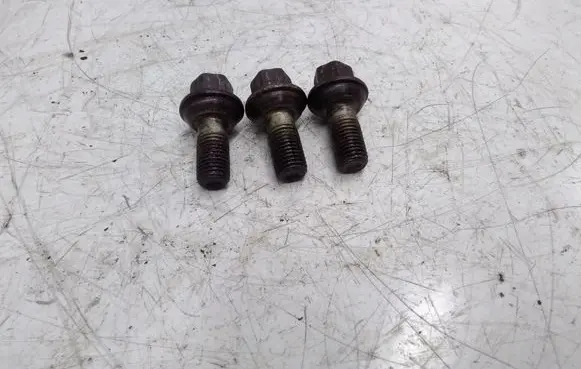 Nuts/bolts