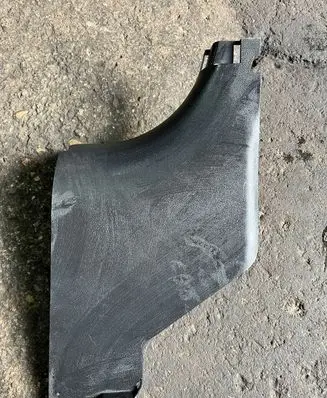 Nissan Qashqai Front sill trim cover 669001EA0A