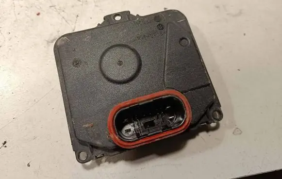 Audi Q7 4M Xenon control unit/module 4M0907397B 01155320A
