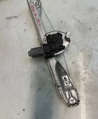 Renault Clio III Rear door window regulator with motor 123312