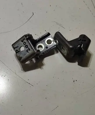 Peugeot 2008 II Rear door hinge set 