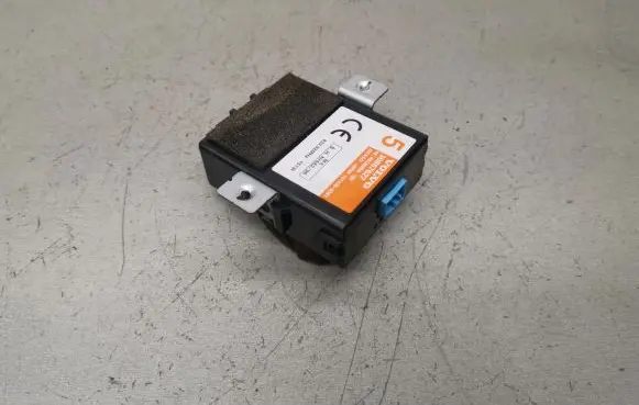 Volvo S40, V40 Other control units/modules 30857627 1513008381