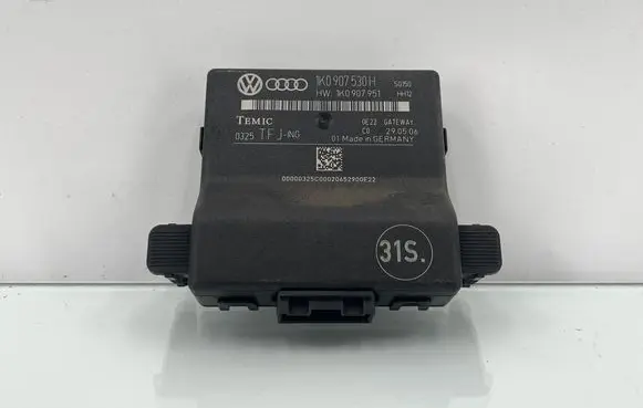 Volkswagen Golf Plus Gateway control module 1K0907530