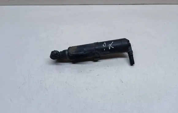 BMW X3 F25 Headlight washer spray nozzle 7251640 61677251640