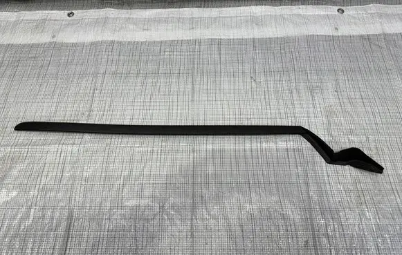 Ford Focus ST Windshield trim JX7B-A03195