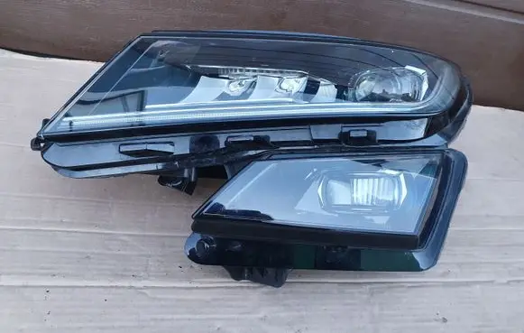 Skoda Kodiaq Headlight/headlamp 566941015E