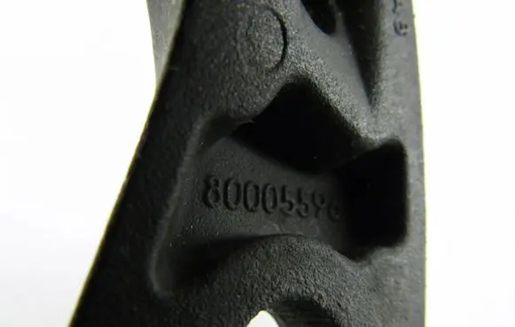Mini One - Cooper Clubman R55 Front wiper blade arm 80005596